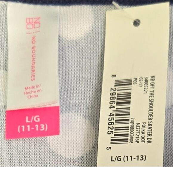 New No Boundaries Juniors Large 11/13 Navy Off Shoulder Polka Dot Skater Dress - Picture 5 of 5